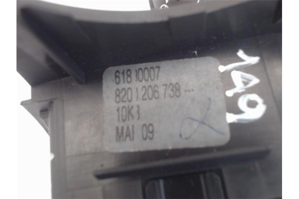 Recambio de mando de luces para renault scenic ii (jm) referencia OEM IAM 8200206738 61890007 