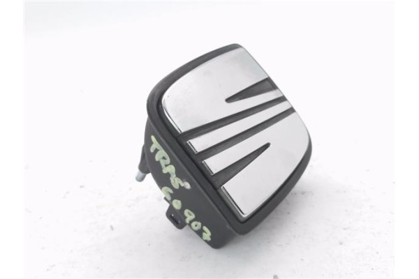 Recambio de maneta exterior porton para seat altea (5p1) 1.9 tdi referencia OEM IAM 5P0827565C  