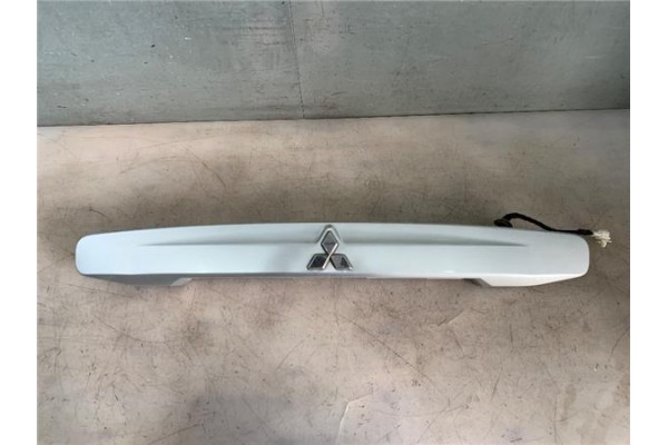 Recambio de moldura porton trasero para mitsubishi space star (dg0) 1.9 1900 di-d plus referencia OEM IAM 8341A016  