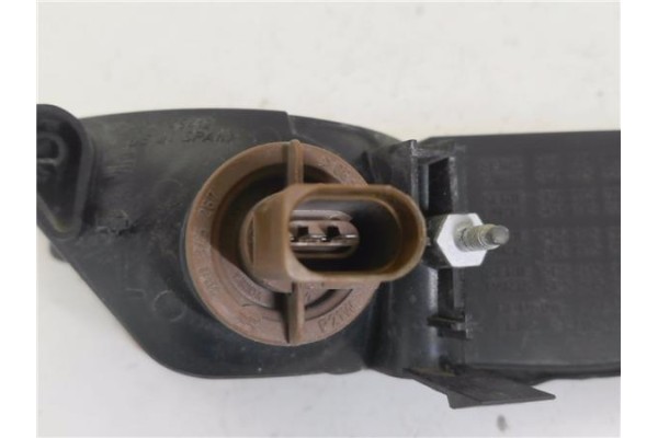 Recambio de piloto defensa trasero izquierdo para seat altea (5p1) 1.9 tdi referencia OEM IAM 5P0943207 5P0945223 