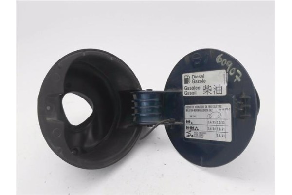 Recambio de tapa exterior combustible para seat altea (5p1) 1.9 tdi referencia OEM IAM 5P0809905 5P0010375S 