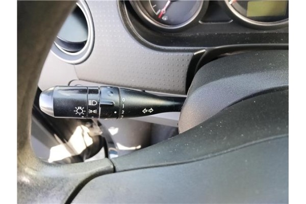 Recambio de mando intermitencia para mitsubishi colt cz3 berl. 3 (z30) 1.5 di-d instyle referencia OEM IAM MR979451 MR979369 