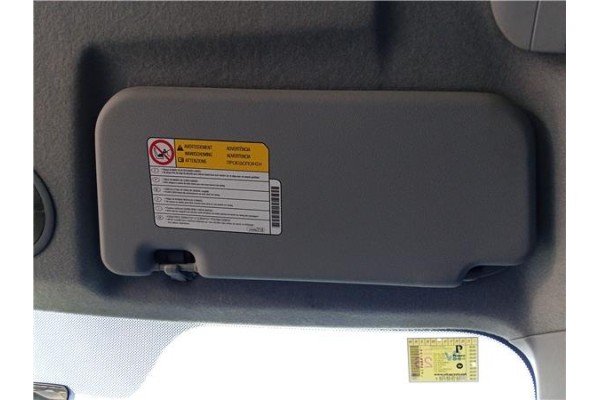 Recambio de parasol derecho para mitsubishi colt cz3 berl. 3 (z30) 1.5 di-d instyle referencia OEM IAM 7620A331HA  