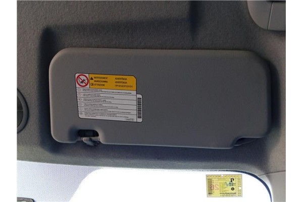 Recambio de parasol derecho para mitsubishi colt cz3 berl. 3 (z30) 1.5 di-d instyle referencia OEM IAM 7620A331HA  