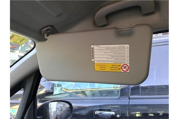 Recambio de parasol derecho para mitsubishi colt cz3 berl. 3 (z30) 1.5 di-d instyle referencia OEM IAM 7620A331HA  