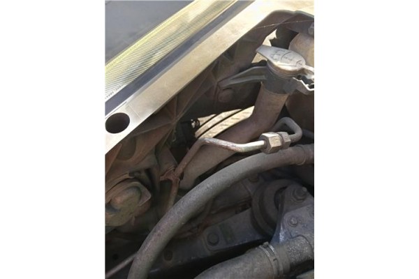 Recambio de deposito limpiaparabrisas para mitsubishi colt cz3 berl. 3 (z30) 1.5 di-d instyle referencia OEM IAM 8260A019  