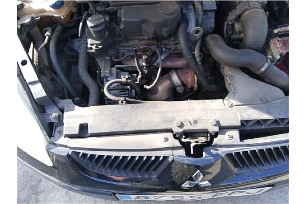 Recambio de frente delantero para mitsubishi colt cz3 berl. 3 (z30) 1.5 di-d instyle referencia OEM IAM MN105057  