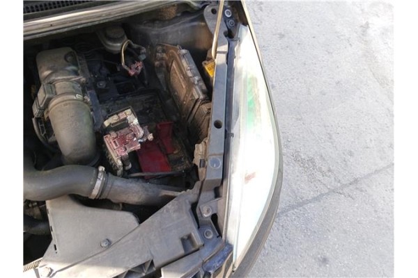 Recambio de frente delantero para mitsubishi colt cz3 berl. 3 (z30) 1.5 di-d instyle referencia OEM IAM MN105057  