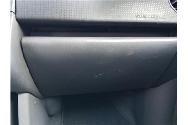Recambio de guantera salpicadero para mitsubishi colt cz3 berl. 3 (z30) 1.5 di-d instyle referencia OEM IAM MN140025HA  