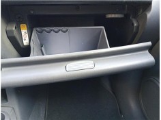 Recambio de guantera salpicadero para mitsubishi colt cz3 berl. 3 (z30) 1.5 di-d instyle referencia OEM IAM MN140025HA  