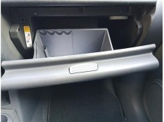 Recambio de guantera salpicadero para mitsubishi colt cz3 berl. 3 (z30) 1.5 di-d instyle referencia OEM IAM MN140025HA  