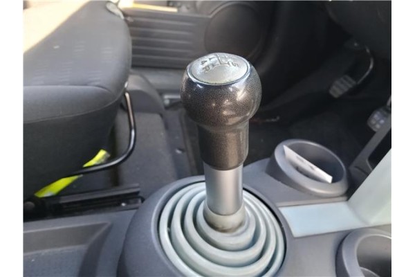 Recambio de palanca de cambio para mitsubishi colt cz3 berl. 3 (z30) 1.5 di-d instyle referencia OEM IAM MN178047  