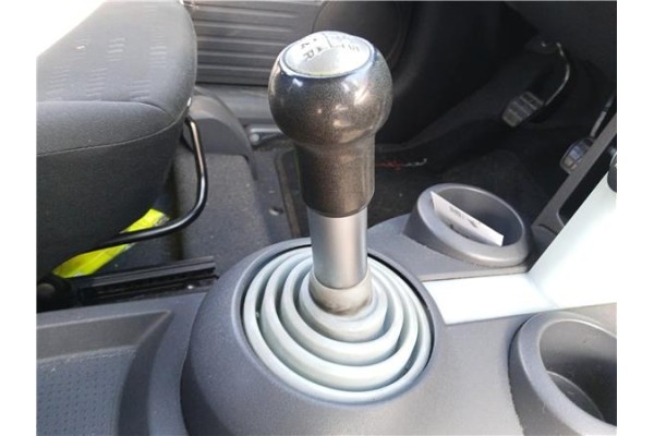 Recambio de palanca de cambio para mitsubishi colt cz3 berl. 3 (z30) 1.5 di-d instyle referencia OEM IAM MN178047  