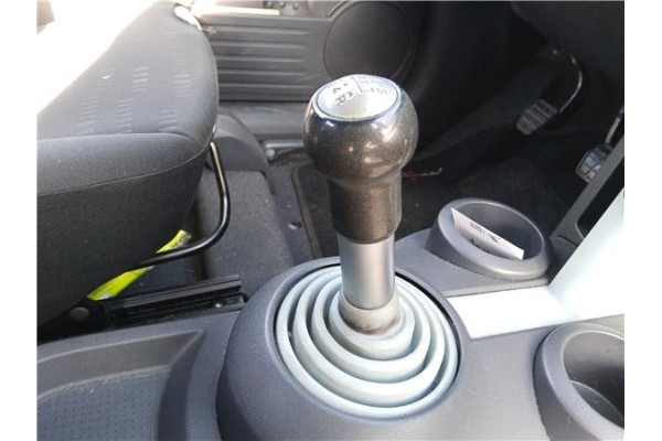 Recambio de palanca de cambio para mitsubishi colt cz3 berl. 3 (z30) 1.5 di-d instyle referencia OEM IAM MN178047  