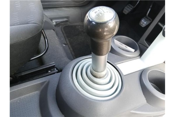 Recambio de palanca de cambio para mitsubishi colt cz3 berl. 3 (z30) 1.5 di-d instyle referencia OEM IAM MN178047  