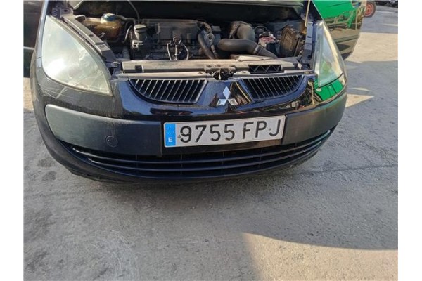 Recambio de paragolpes delantero para mitsubishi colt cz3 berl. 3 (z30) 1.5 di-d instyle referencia OEM IAM 6400A919  