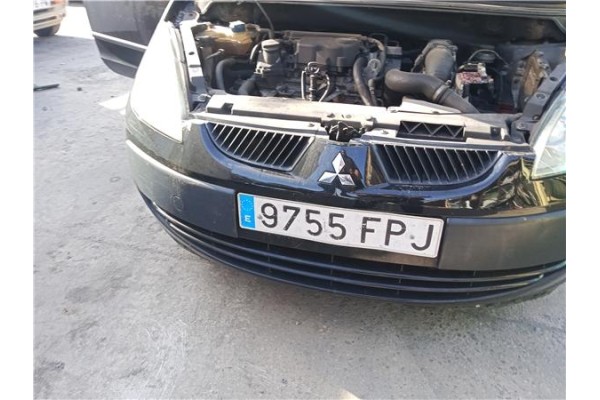 Recambio de paragolpes delantero para mitsubishi colt cz3 berl. 3 (z30) 1.5 di-d instyle referencia OEM IAM 6400A919  