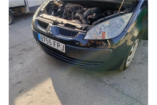 Recambio de paragolpes delantero para mitsubishi colt cz3 berl. 3 (z30) 1.5 di-d instyle referencia OEM IAM 6400A919  