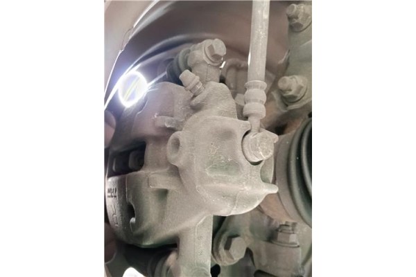 Recambio de pinza freno delantero derecha para mitsubishi colt cz3 berl. 3 (z30) 1.5 di-d instyle referencia OEM IAM 4605A066  