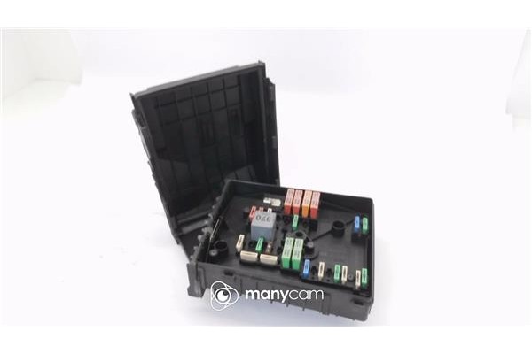 Recambio de caja fusibles/rele para seat altea xl (5p5) 1.9 tdi referencia OEM IAM 1K0937132F  