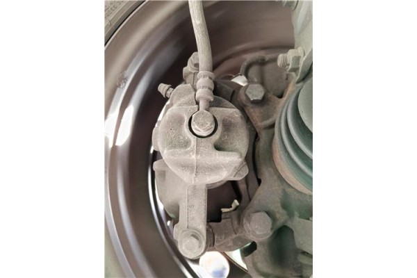 Recambio de pinza freno delantero derecha para mitsubishi colt cz3 berl. 3 (z30) 1.5 di-d instyle referencia OEM IAM 4605A066  