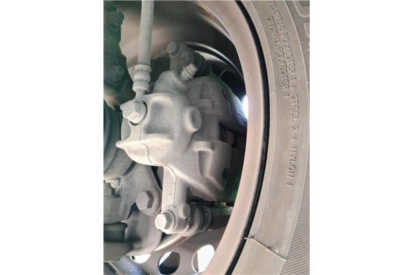 Recambio de pinza freno delantero izquierda para mitsubishi colt cz3 berl. 3 (z30) 1.5 di-d instyle referencia OEM IAM 4605A065 