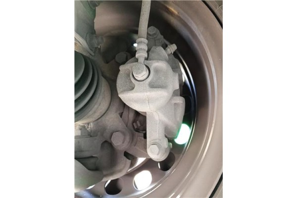 Recambio de pinza freno delantero izquierda para mitsubishi colt cz3 berl. 3 (z30) 1.5 di-d instyle referencia OEM IAM 4605A065 