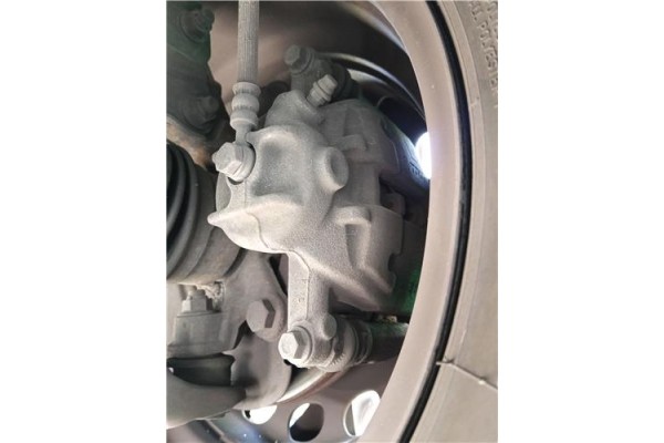 Recambio de pinza freno delantero izquierda para mitsubishi colt cz3 berl. 3 (z30) 1.5 di-d instyle referencia OEM IAM 4605A065 