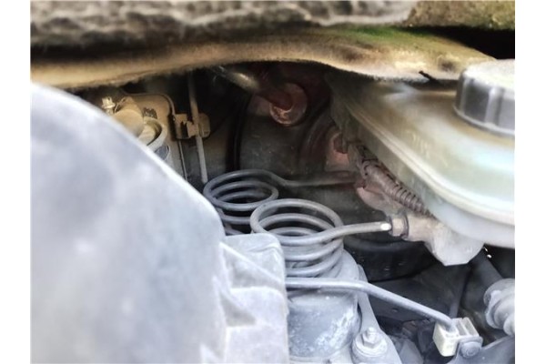 Recambio de servofreno para mitsubishi colt cz3 berl. 3 (z30) 1.5 di-d instyle referencia OEM IAM MR955865  