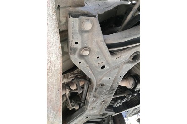Recambio de subchasis para mitsubishi colt cz3 berl. 3 (z30) 1.5 di-d instyle referencia OEM IAM MR594001  