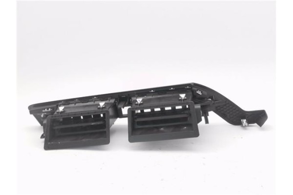 Recambio de rejilla entrada de aire para citroen c4 grand picasso/spacetourer 1.6 attraction referencia OEM IAM 967797537A  