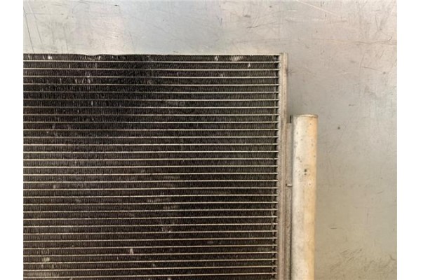 Recambio de radiador aire acondicionado para renault captur i 1.2 intens referencia OEM IAM 921006843RA M157442 