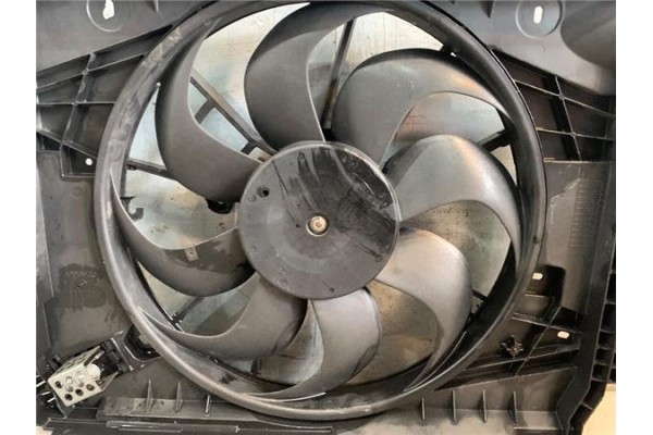 Recambio de electroventilador para renault captur i 1.2 intens referencia OEM IAM 214818009R  