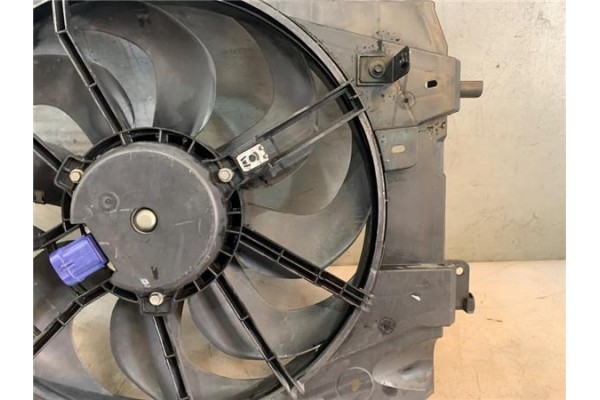 Recambio de electroventilador para renault captur i 1.2 intens referencia OEM IAM 214818009R  