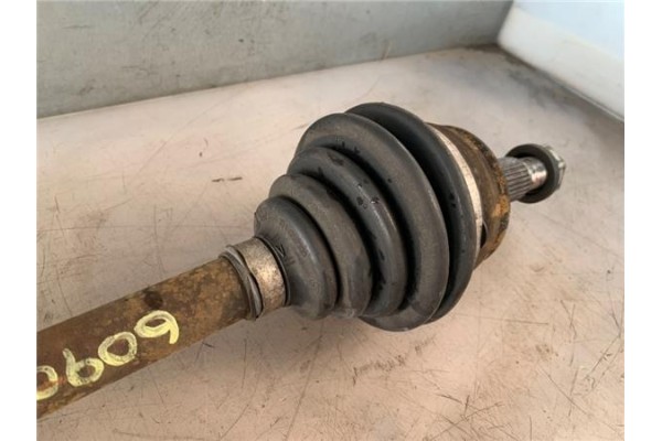 Recambio de palier delantero izquierdo para citroen c4 grand picasso/spacetourer 1.6 attraction referencia OEM IAM 9811176880  