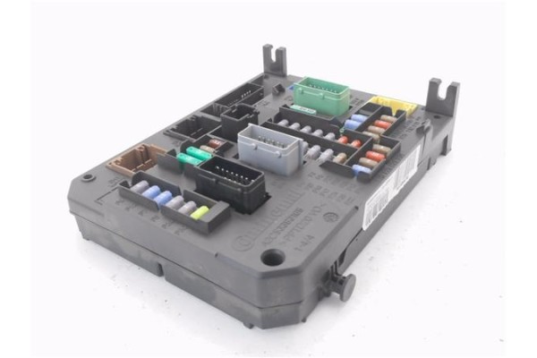 Recambio de bsi para citroen c4 grand picasso/spacetourer 1.6 attraction referencia OEM IAM 9806687980 A2C38848700 