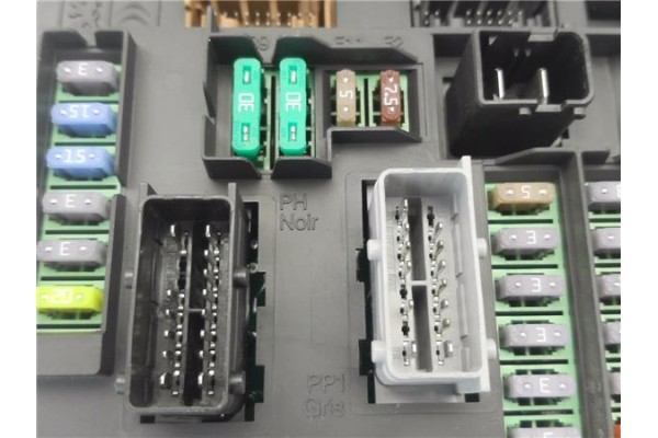 Recambio de bsi para citroen c4 grand picasso/spacetourer 1.6 attraction referencia OEM IAM 9806687980 A2C38848700 