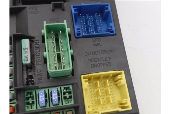 Recambio de bsi para citroen c4 grand picasso/spacetourer 1.6 attraction referencia OEM IAM 9806687980 A2C38848700 