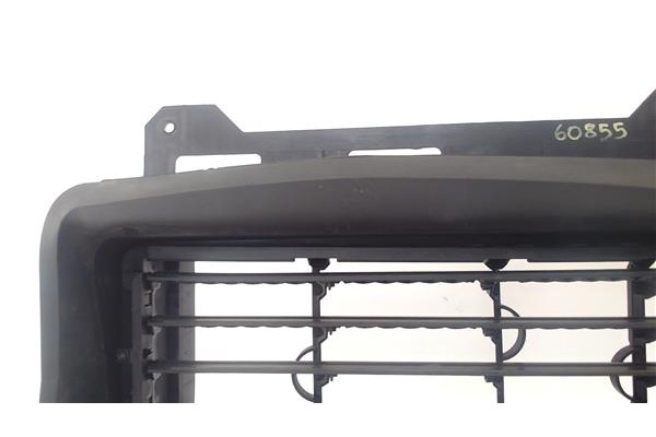 Recambio de rejilla entrada de aire para renault captur i 1.2 intens referencia OEM IAM 214992066R 214996296R 