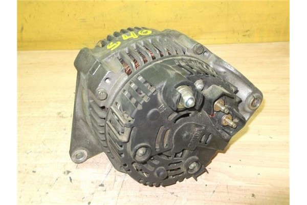 Recambio de alternador para volvo v40 familiar 1.9 td referencia OEM IAM 8251638  