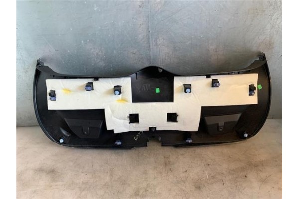 Recambio de guarnecido porton trasero para citroen c4 berlina 1.6 attraction referencia OEM IAM 968748657702 90443AO 
