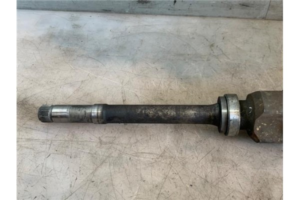 Recambio de palier delantero derecho para citroen c4 grand picasso/spacetourer 1.6 attraction referencia OEM IAM 9677916180  