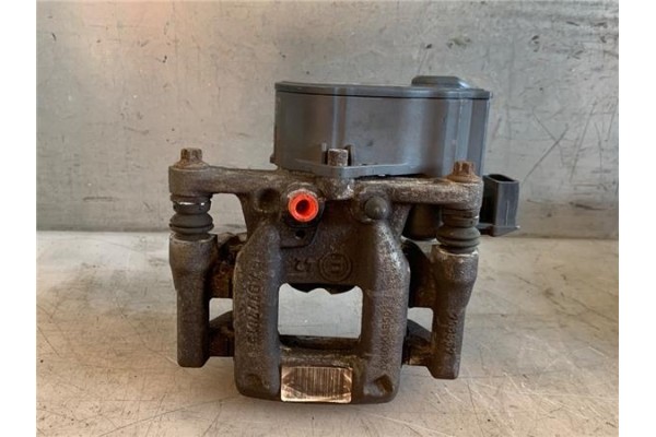 Recambio de pinza freno trasero derecha para citroen c4 grand picasso/spacetourer 1.6 attraction referencia OEM IAM 2601048501  