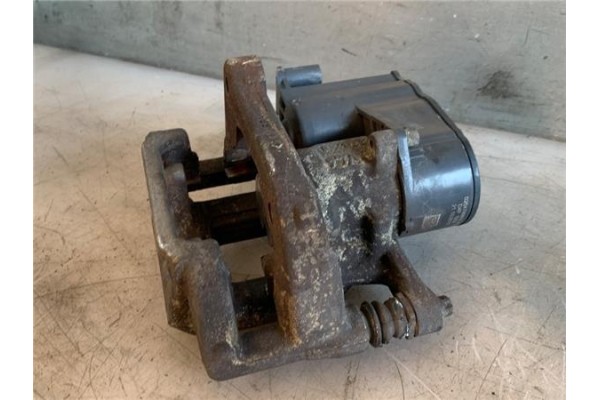 Recambio de pinza freno trasero derecha para citroen c4 grand picasso/spacetourer 1.6 attraction referencia OEM IAM 2601048501  