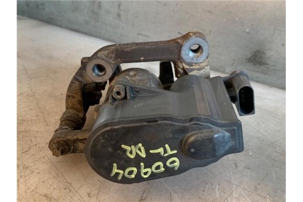 Recambio de pinza freno trasero derecha para citroen c4 grand picasso/spacetourer 1.6 attraction referencia OEM IAM 2601048501  