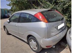 ford focus sedán (dfw) del año 2001