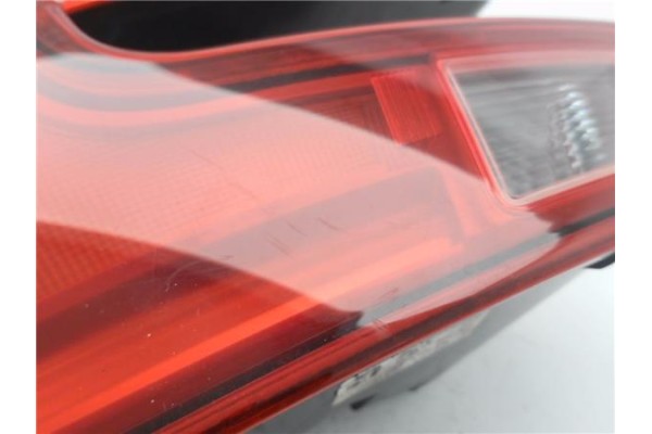 Recambio de piloto trasero izquierdo para citroen c4 grand picasso/spacetourer 1.6 attraction referencia OEM IAM 9676853980 2631