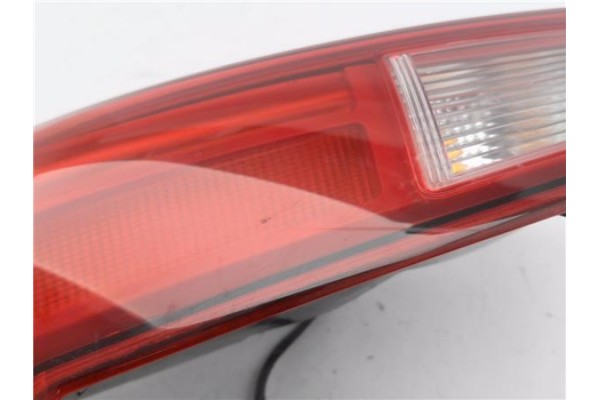 Recambio de piloto trasero izquierdo para citroen c4 grand picasso/spacetourer 1.6 attraction referencia OEM IAM 9676853980 2631