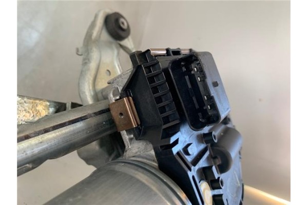 Recambio de motor limpiaparabrisas delantero para peugeot 5008 1.6 premium referencia OEM IAM 9671062380  