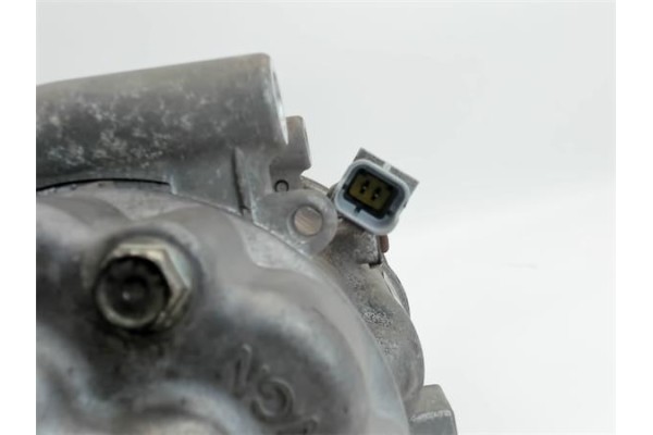 Recambio de compresor aire acond. para renault twingo ii 1.2 authentique referencia OEM IAM 8200819568 03796509062 8200365787 , 